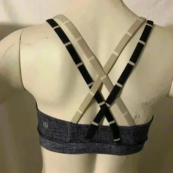 Pululemos sport bra - Picture 4 of 6